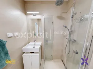 Pronájem bytu 1+1, Vsetín, Na Hrázi, 31 m2