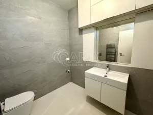 Pronájem atypického bytu, Praha - Smíchov, Holečkova, 56 m2