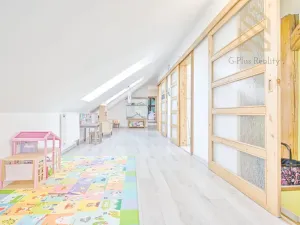 Prodej atypického bytu, Hrobčice - Razice, 244 m2