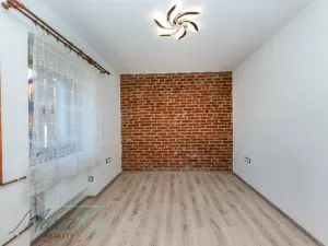 Prodej rodinného domu, Obecnice, 70 m2