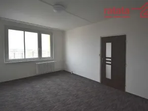 Pronájem bytu 1+1, Chomutov, Růžová, 35 m2