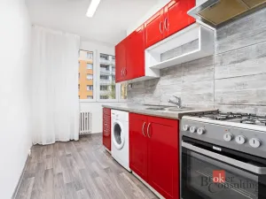 Prodej bytu 2+1, Plzeň - Skvrňany, Křimická, 52 m2