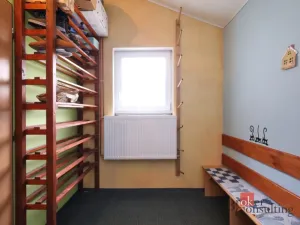 Prodej ubytování, Desná - Desná III, Polubenská, 640 m2