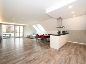 Pronájem bytu 4+kk, Praha - Hrdlořezy, Mezilehlá, 142 m2