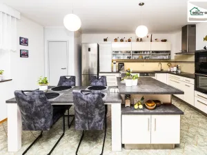 Prodej rodinného domu, Třebeň - Nový Drahov, 339 m2