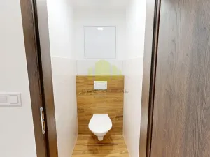 Pronájem bytu 2+kk, Olomouc, Topolová, 56 m2