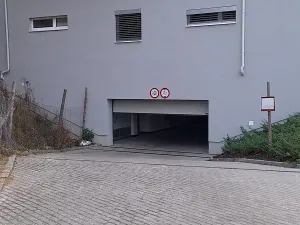 Prodej garážového stání, Brno, Křepelčí, 12 m2