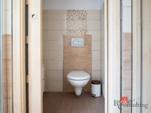 Prodej zemědělské usedlosti, Jinín, 254 m2