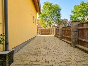 Pronájem rodinného domu, Louny, Platanová, 230 m2