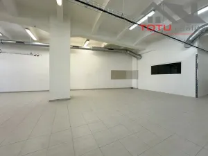 Pronájem obchodního prostoru, Jaroměř, Husova, 200 m2