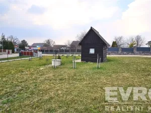Pronájem zahrady, Sobětuchy, 300 m2
