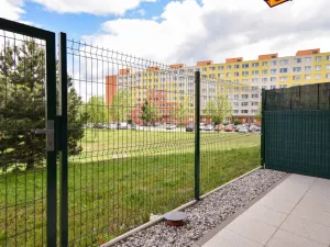 Pronájem bytu 1+kk, Praha - Horní Měcholupy, Bolevecká, 37 m2