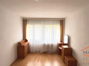 Pronájem bytu 2+kk, Pardubice, Ohrazenická, 43 m2