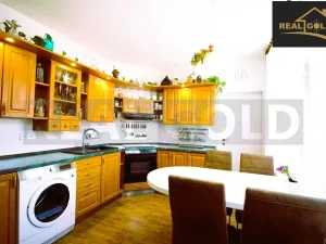 Prodej rodinného domu, Jaroměřice nad Rokytnou - Příložany, 200 m2