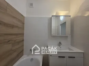 Pronájem bytu 2+1, Olomouc, Božetěchova, 68 m2