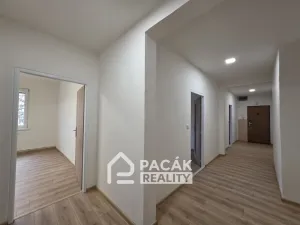 Pronájem bytu 2+1, Olomouc, Božetěchova, 68 m2