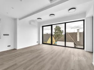 Pronájem bytu 4+kk, Praha - Šeberov, Na proutcích, 132 m2