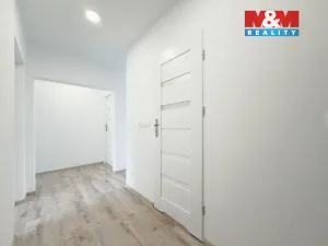 Prodej bytu 3+1, Karviná - Hranice, Čsl. armády, 74 m2