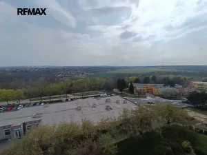 Pronájem bytu 3+kk, Praha - Petrovice, Frostova, 71 m2