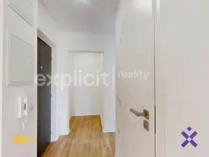 Prodej bytu 3+1, Zlín - Malenovice, třída Svobody, 61 m2