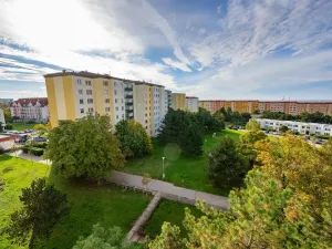 Pronájem bytu 2+kk, Brno - Líšeň, Horníkova, 45 m2