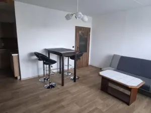 Pronájem bytu 2+kk, Brno - Líšeň, Horníkova, 45 m2