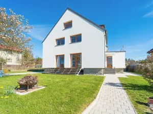 Prodej rodinného domu, Slapy, 309 m2