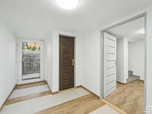 Prodej rodinného domu, Slapy, 309 m2