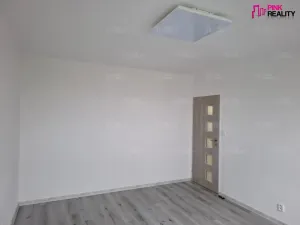 Pronájem bytu 3+1, Hradec Králové - Slezské Předměstí, Bratří Štefanů, 73 m2