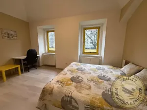 Prodej bytu 2+kk, Praha - Libeň, Zenklova, 39 m2