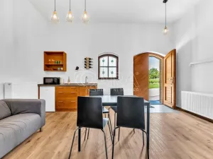 Prodej ubytování, Mikulov, Gagarinova, 712 m2