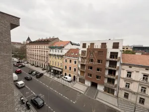 Pronájem bytu 1+kk, Praha - Karlín, Křižíkova, 32 m2