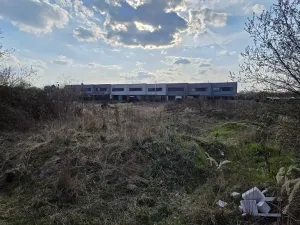 Dražba komerčního pozemku, Praha - Ďáblice, Červenomlýnská, 3900 m2