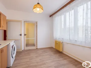 Prodej bytu 3+1, Milevsko, J. A. Komenského, 78 m2