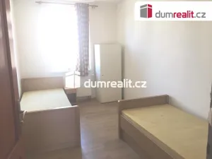 Pronájem bytu 3+kk, Praha - Kobylisy, Zenklova, 55 m2