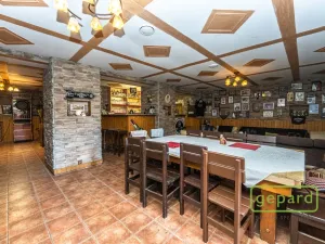 Prodej restaurace, Středokluky, Školská, 568 m2