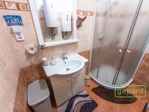 Prodej restaurace, Středokluky, Školská, 568 m2