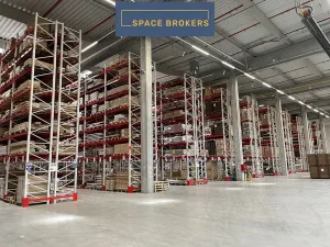 Pronájem skladu, Brno, 7800 m2