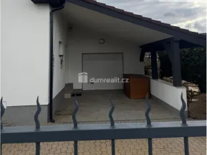 Pronájem garáže, Jesenice, Mladíkov, 19 m2