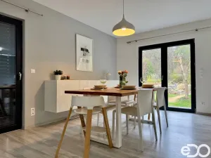 Pronájem rodinného domu, Strašnov, 127 m2