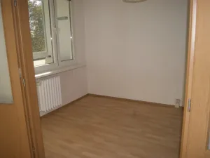 Pronájem bytu 3+1, Praha - Kobylisy, Třeboradická, 67 m2