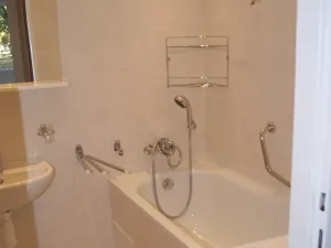 Pronájem bytu 3+1, Praha - Kobylisy, Třeboradická, 67 m2