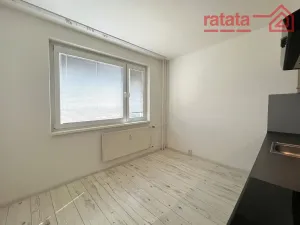 Pronájem bytu 2+1, Chomutov, Kamenný vrch, 58 m2