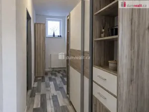 Pronájem bytu 3+kk, Praha - Kobylisy, Zenklova, 70 m2