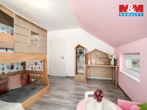 Prodej rodinného domu, Řečany nad Labem, K Tišině, 266 m2