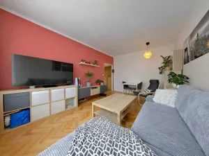 Prodej bytu 2+1, Praha - Hostivař, Horolezecká, 52 m2