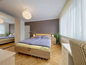 Prodej bytu 2+1, Praha - Hostivař, Horolezecká, 52 m2