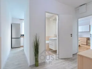 Prodej bytu 2+1, Praha - Hostivař, Horolezecká, 52 m2