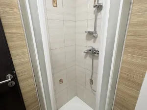 Pronájem bytu 1+kk, Praha - Michle, Počátecká, 27 m2