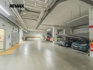 Pronájem bytu 2+kk, Praha - Libeň, Davídkova, 51 m2